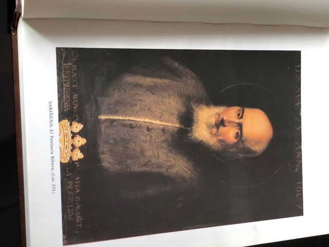 Libro antiguo “PINTURAS y Pintores Real Colegio”