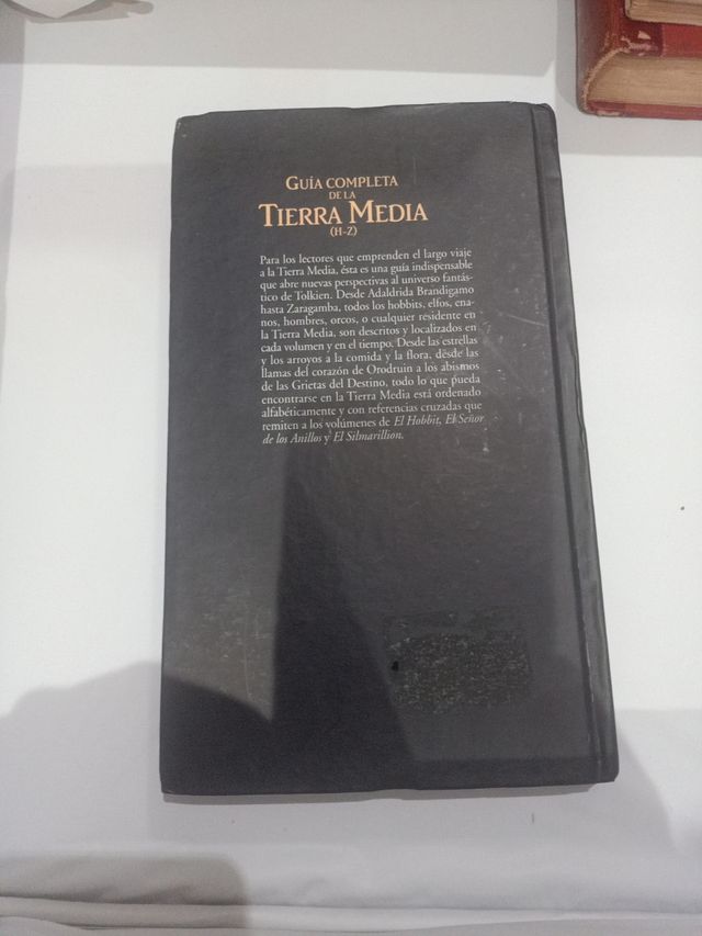 Guia completa de la tierra media. Tolkien 
El seño