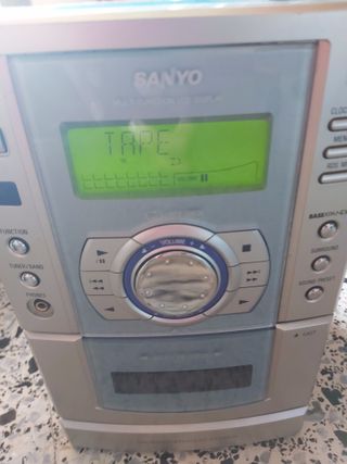 Reproductor estereo cd/casete (Sanjo)