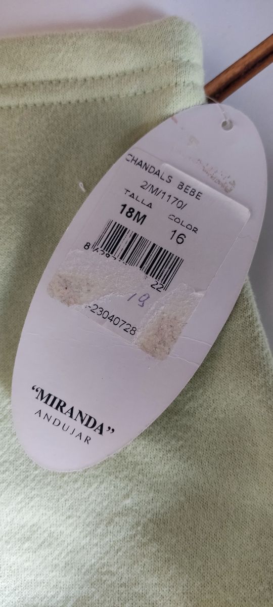 Chándal 18 meses con etiqueta