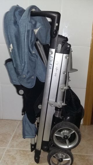 Silla, capazo y maxicosie Loola Bebé confort