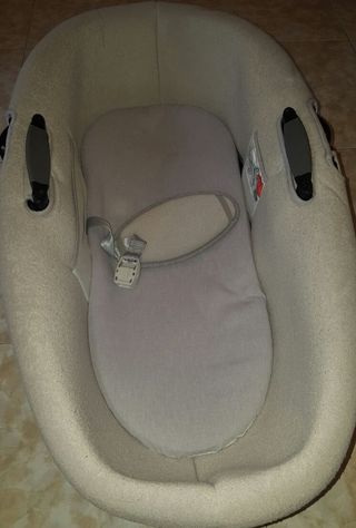 Silla, capazo y maxicosie Loola Bebé confort