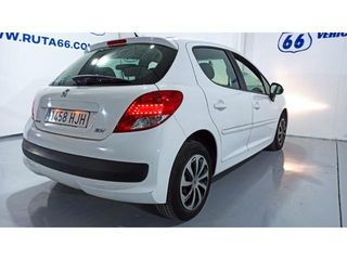 Peugeot 207 1.4 HDI Active FAP 51 kW (70 CV)