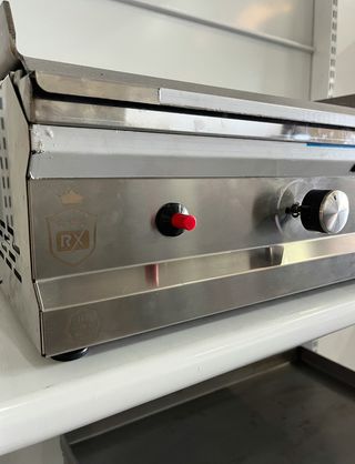 ✅ Planchas de acero Eléctricas y de Gas