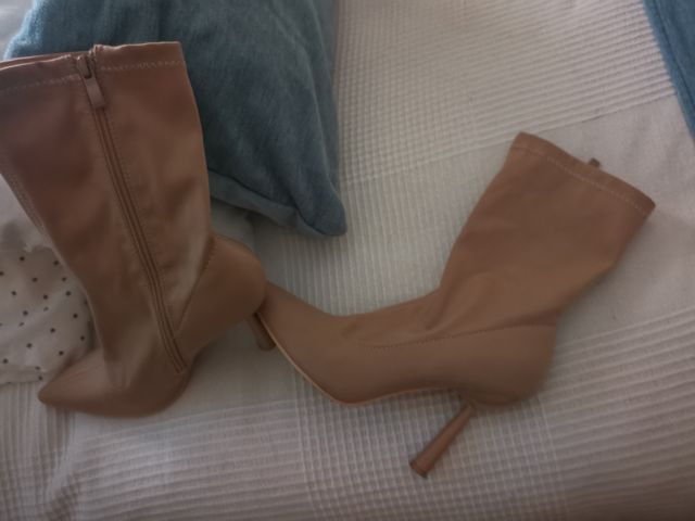 Botas, botines calcetín?