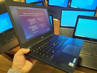 ULTRA PORTATIL DELL 12 INTEL I5 8GB SSD M2 256