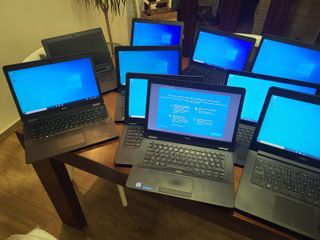 ULTRA PORTATIL DELL 12 INTEL I5 8GB SSD M2 256