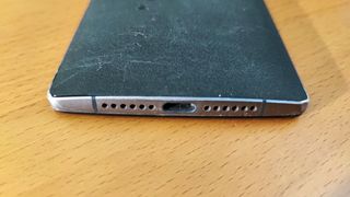 Teléfono, smartphone One Plus One