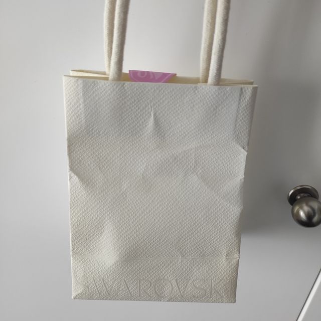 Ciondolo a forma di cuore con Swarovski.