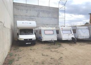 Alquiler Parking Caravanas Viladordis