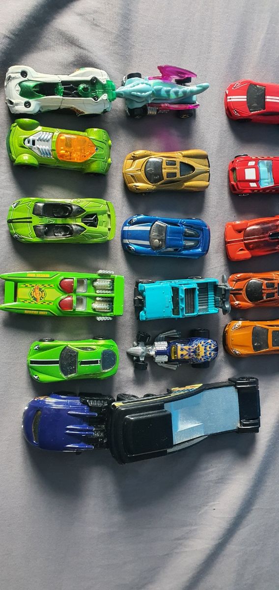 Lote de hot wheels