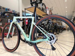 Megamo Silk 08 2024 Talla S