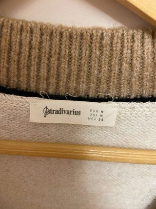 Jersey oversize de punto cuello de pico 