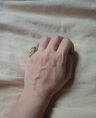 Anillo gato colgante handmade