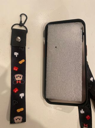 funa con colgante iphone 14 pro Disney