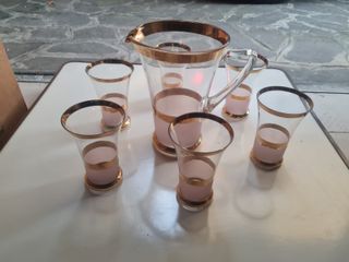 Servizio bicchieri con caraffa