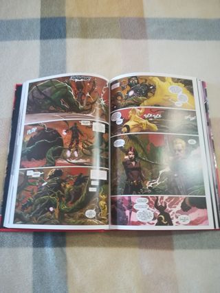 MARVEL NOW DELUXE LOS VENGADORES 1