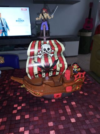 Barco con sonidos!! Piratas 