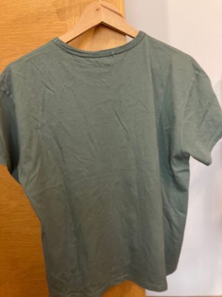 camiseta verde