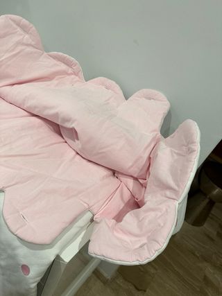 vestiduras cuna blancas topos rosa