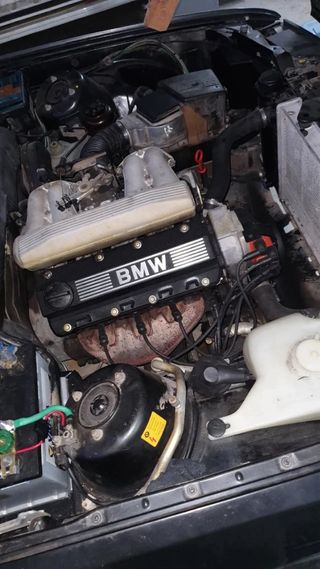 Despiece motor m40b18 BMW