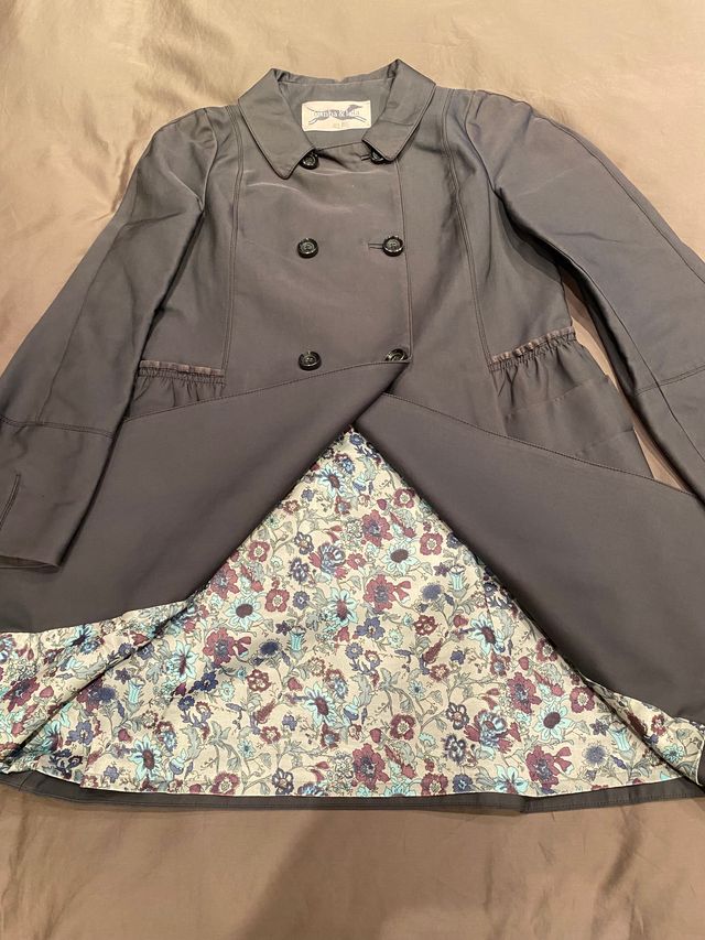 Abrigo tipo chubasquero de Bimba y Lola