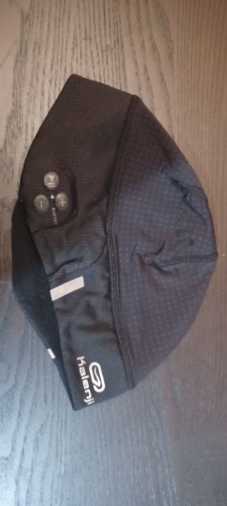 GORRO DE RUNNING CON MP3 BLUETOOTH KALENJI