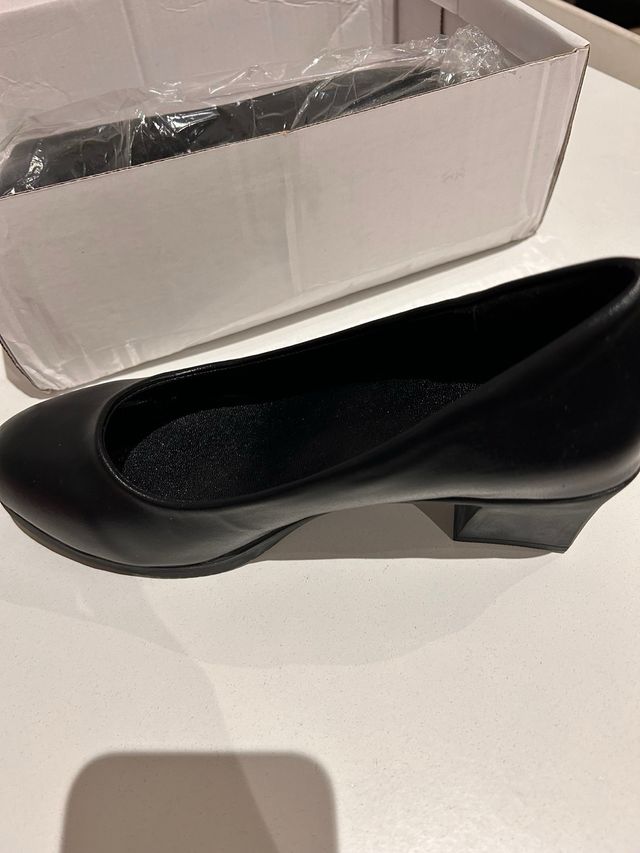 vendo zapatos de azafata (TCP)