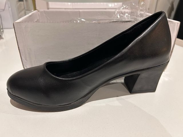 vendo zapatos de azafata (TCP)