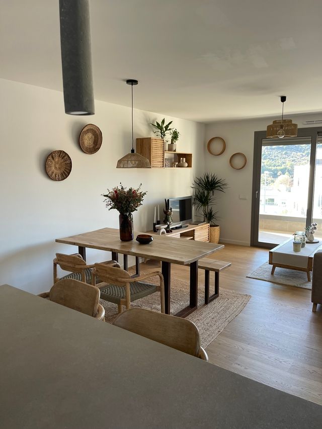 Mesa a medida madera maciza y patas oxidadas