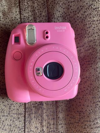Pack de camara instax mini 9 rosa y accesorios