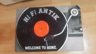 La mayor exposición de altavoces Vintage.