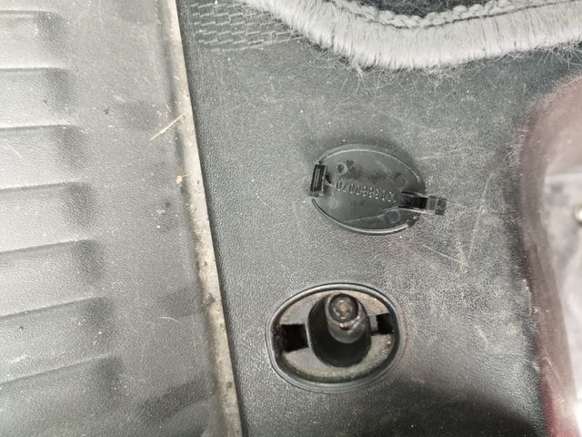 4 Tapas tonillos  suelo alfombra conductor Ducato