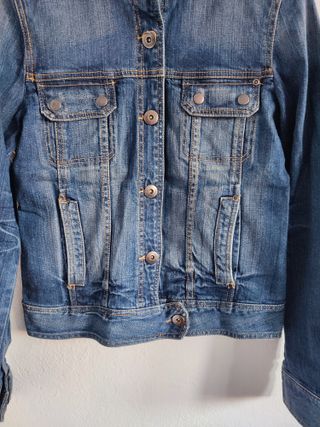 Cazadora vaquera Zara