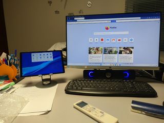 Soporte universal para móvil o tablet