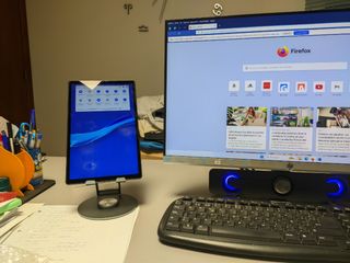 Soporte universal para móvil o tablet