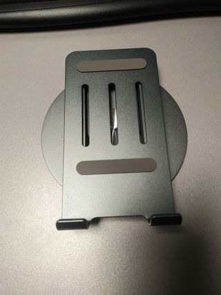 Soporte universal para móvil o tablet