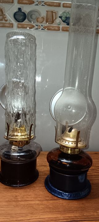 QUINQUES CON SOPORTE PARA COLGAR. El granate anula