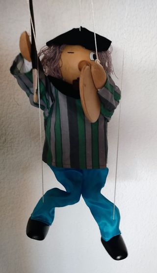Antigua Marioneta Pintor de madera