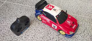 Um Carro com Telecomando Nikko – Citroen TOTAL