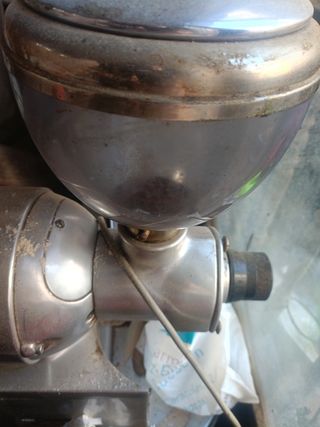 Molinillo de café antiguo marca mobba