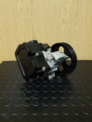 Bomba de dirección Mercedes w203.