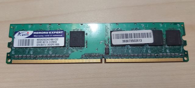Memoria M20AD5G3H3166I1C52 ADATA 512MB DDR2-667MHz