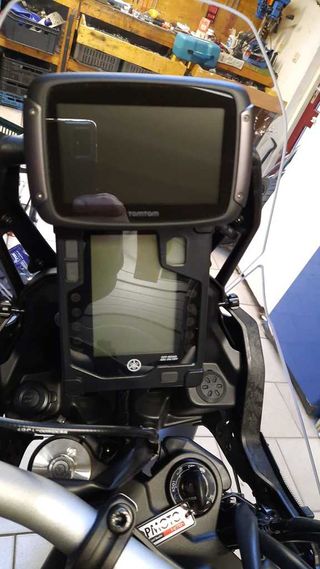 Soporte TomTom Rider 550 GPS Tenere 700