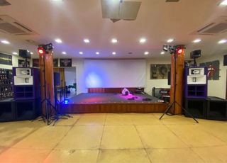 ALQUILE SONIDO/ILUMINACION, CABINA DJ