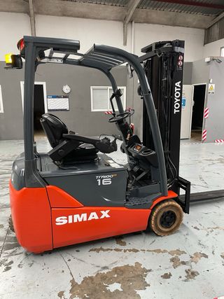 Carretilla Toyota 1600 Kg