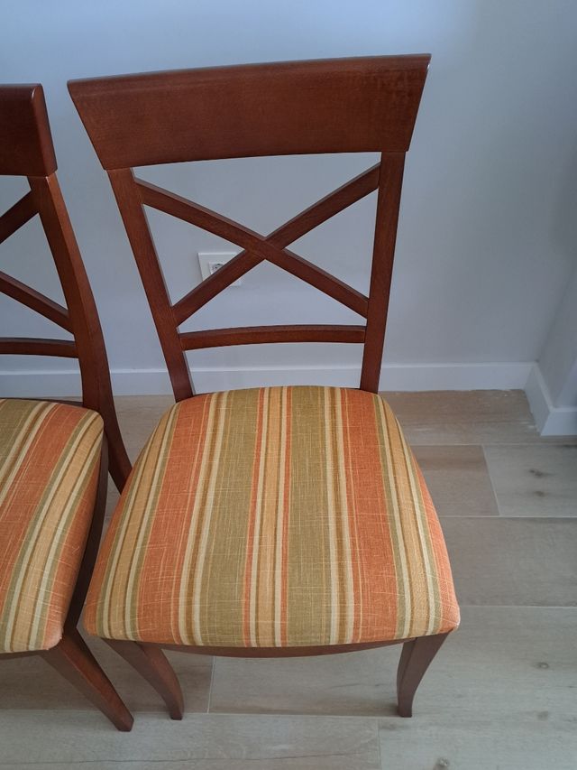Silla madera conjunto 5 en perfecto estado