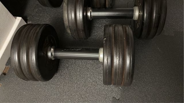 Atrezzatura da fitness professionale