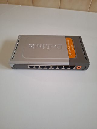 SWITCH D-LINK