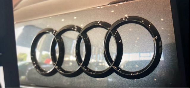 audi aros emblema negro s-line a1 a3 a5 a6 rs tdi 